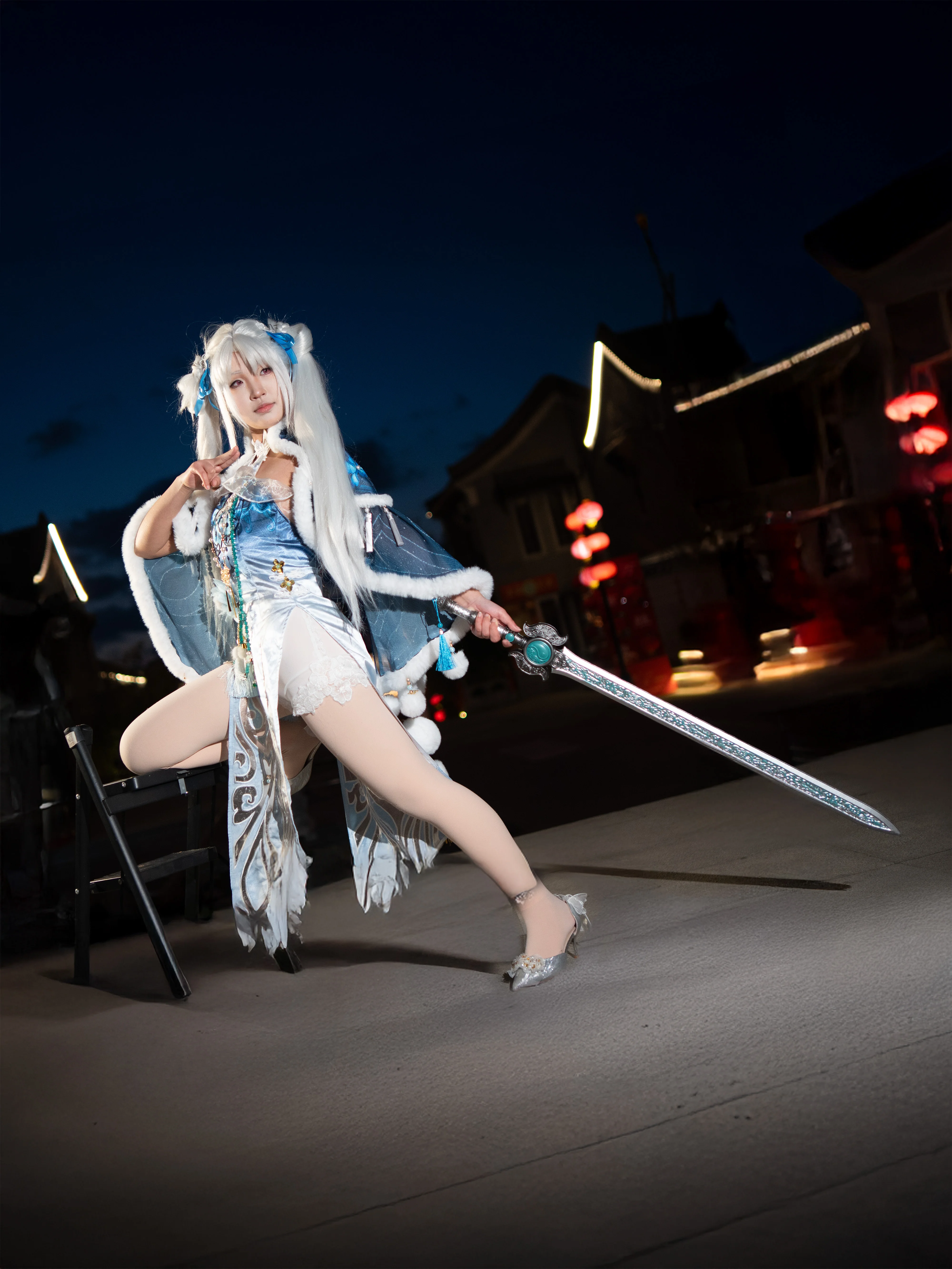 彩色烟尘+武器发光+抛头发 修图前